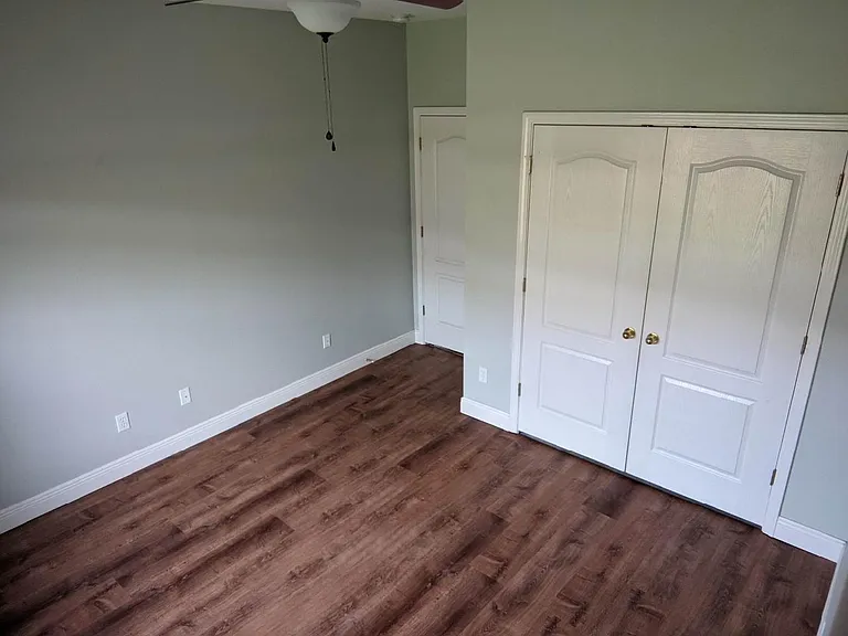 Additional bedroom