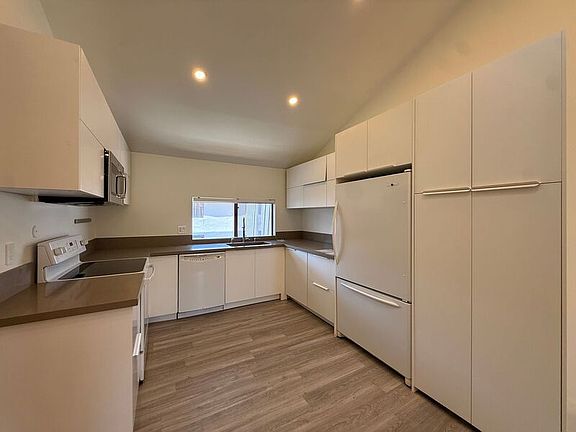 2nd image of 6194 Agee St Unit 64