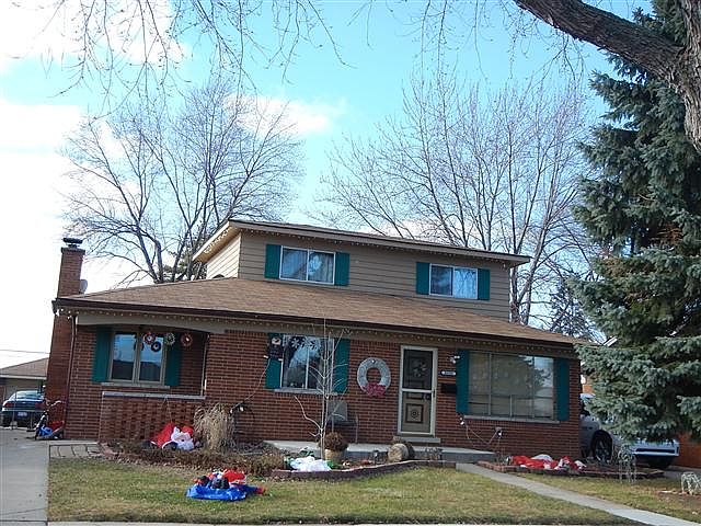 1st image of 31521 Marilyn Dr