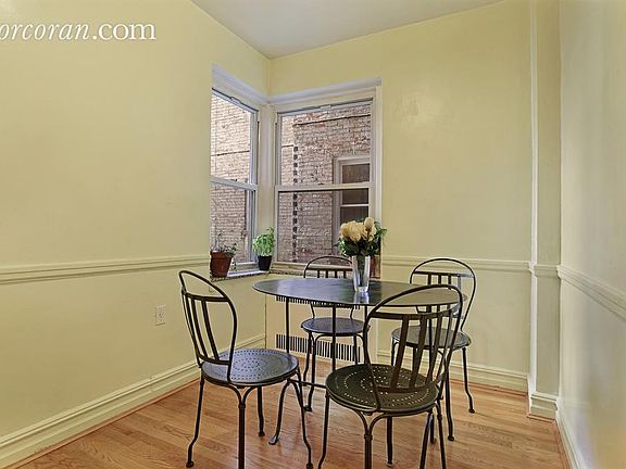 4th image of 901 Avenue H APT 1H