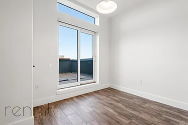 Rented by Rennit Inc.