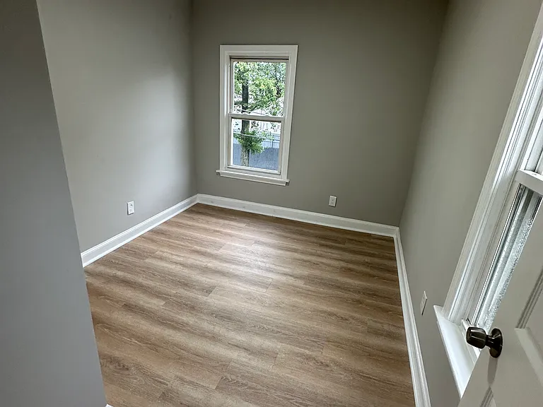 433 Greenwich Ave #2 — Photo 13