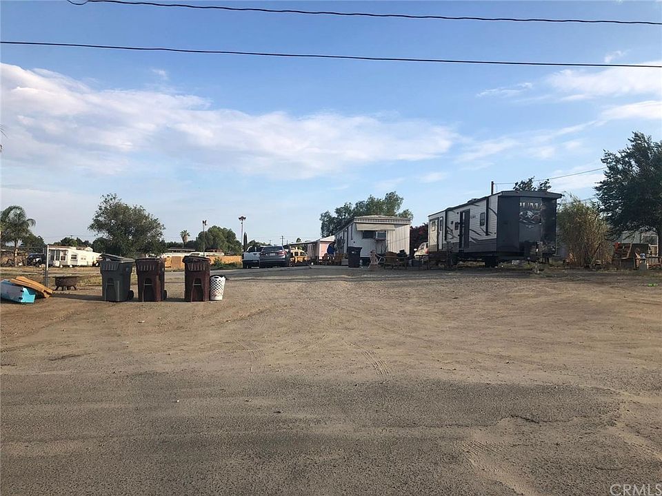 1st image of 22575 Redwood Dr
