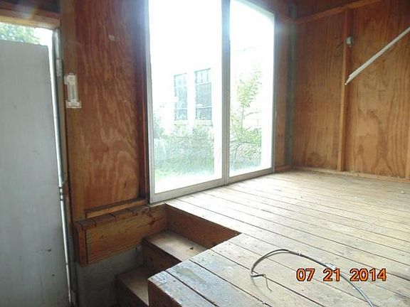 4th image of 280 Belvidere Ave