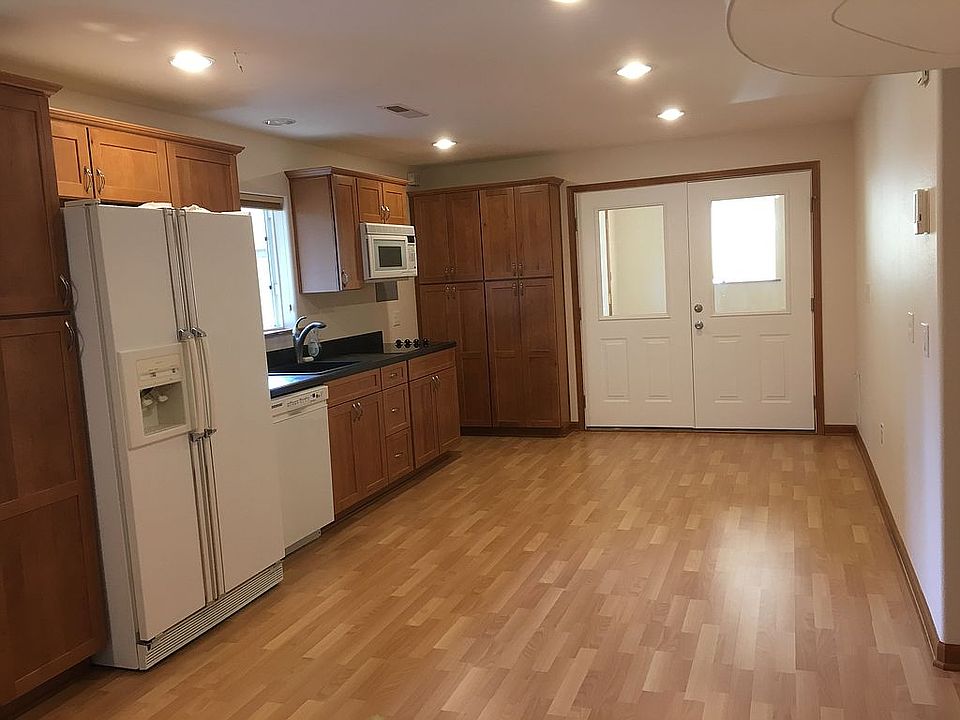 1st image of 11795 SW Schollwood Ct
