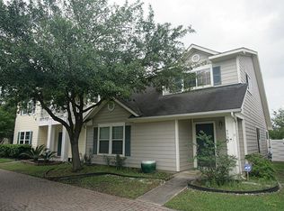 9722 Farrell Dr, Houston, TX 77070