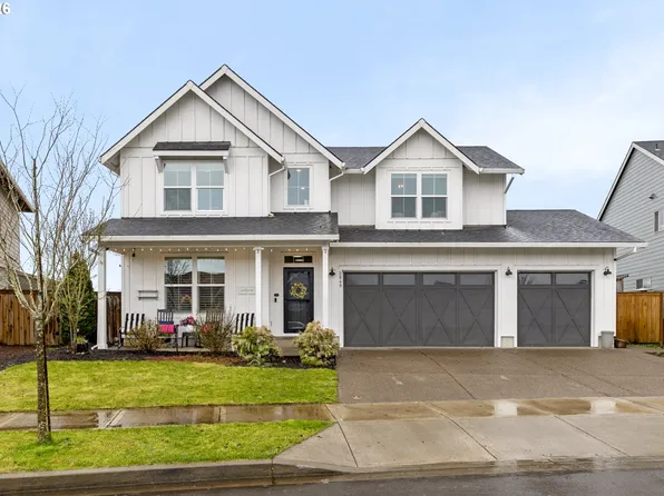 2049 NW McGarey Dr, McMinnville, OR 97128