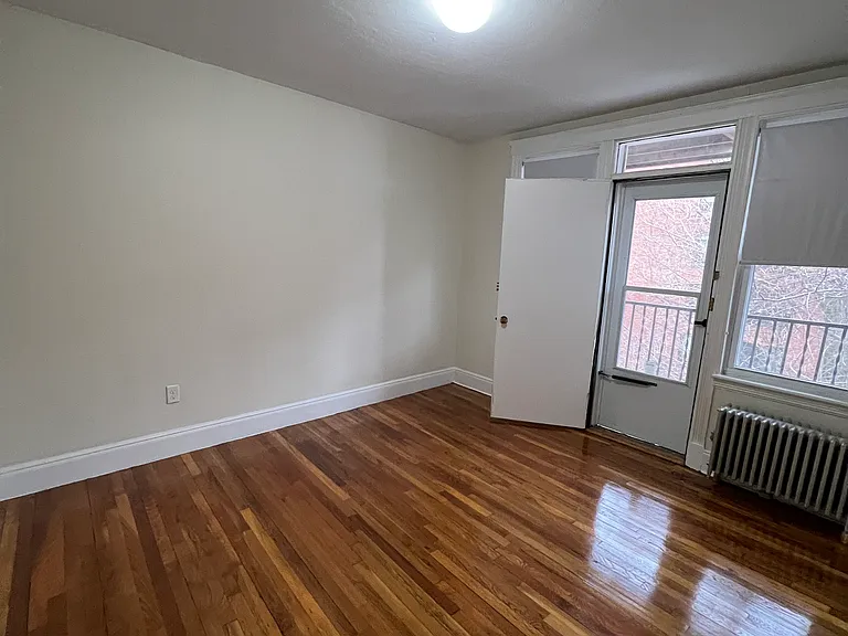 1626 Commonwealth Ave #5 — Photo 5