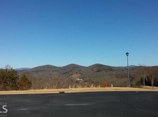 370 Summit Dr, Dahlonega, GA 30533