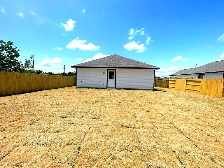 350 Road 5105 — Photo 20