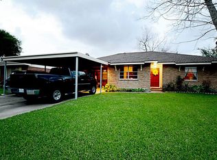 3018 Kingston Dr, Texas City, TX 77590