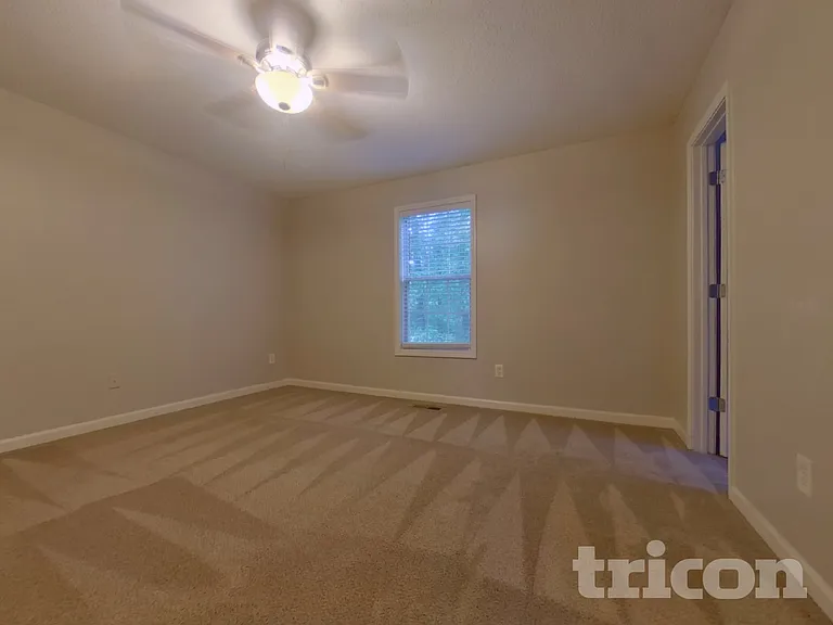 104 Ivy Trace Ln — Photo 7