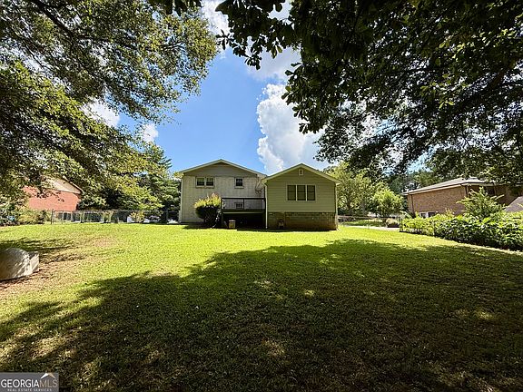 5th image of 6641 Londonderry Dr