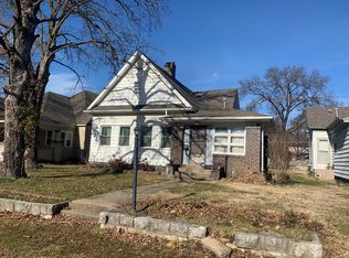 604 W 1st St, Pittsburg, KS 66762