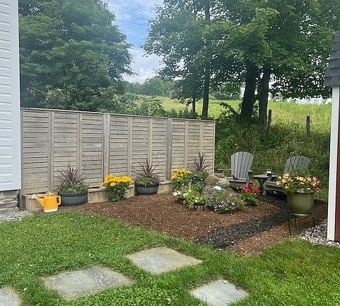 4th image of 6809 E Handsome Brook Rd