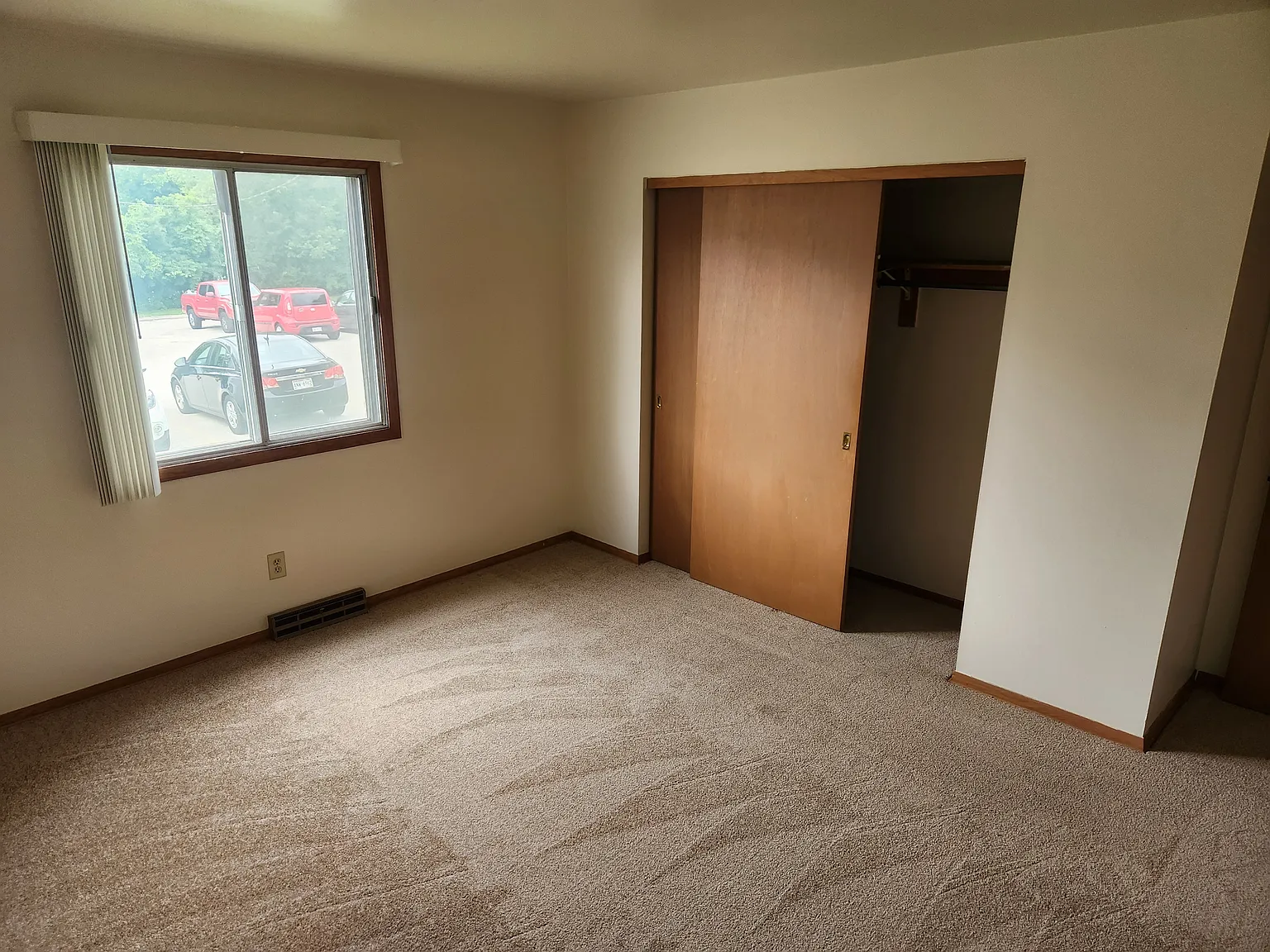 201 W. Park Ave. - Unit 5 — Photo 4