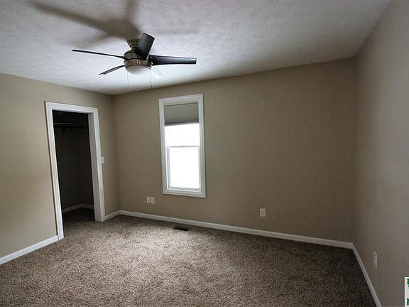 2nd image of 2211 S Cypress St