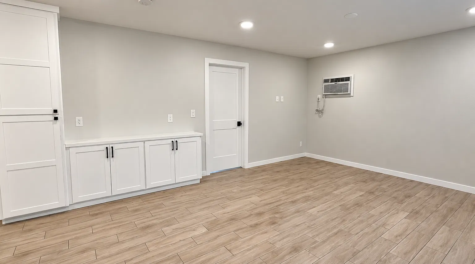 2 bed, 623 sqft, $1,995 — Photo 3
