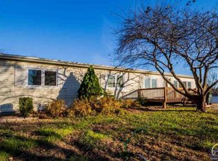 3230 NW Green Hills Rd, Topeka, KS 66618