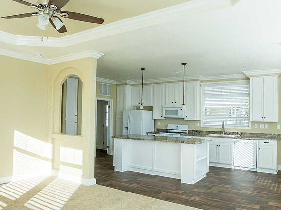 4th image of 13038 Bonita Vista St #251