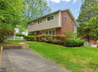 5518 Sheldon Dr, Alexandria, VA 22312