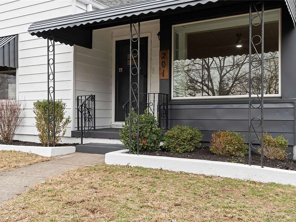 1st image of 201 Curryer Rd