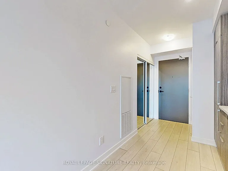 2033 Kennedy Rd #2102 — Photo 15