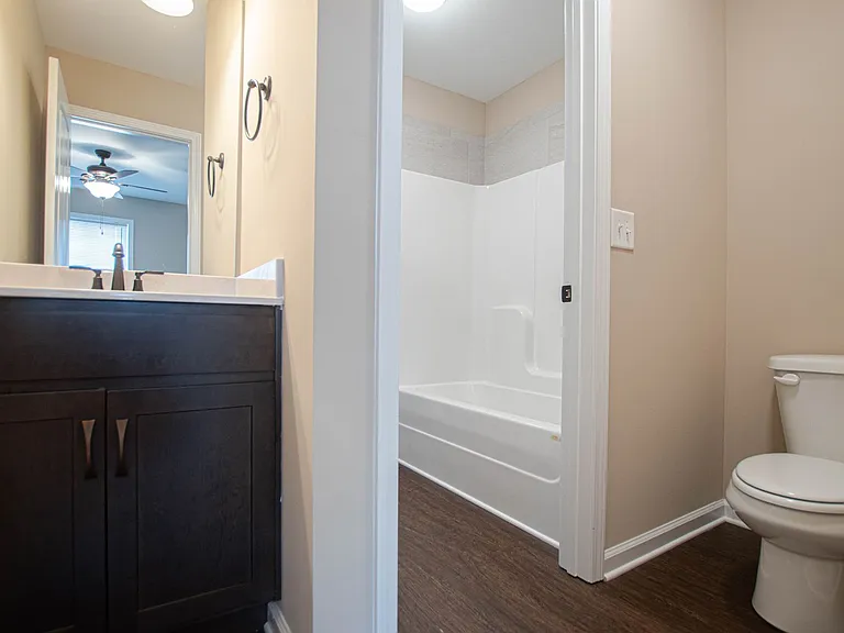222 Smithson Ln — Photo 10