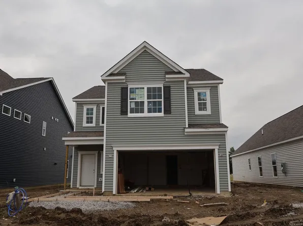 5822 Creekview Dr, Powell, OH 43065