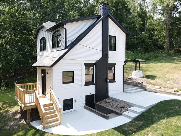 4263 Route 136, Greensburg, PA 15601