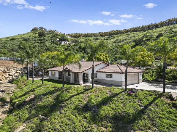 13966 Avenida Del Charro, El Cajon, CA 92021