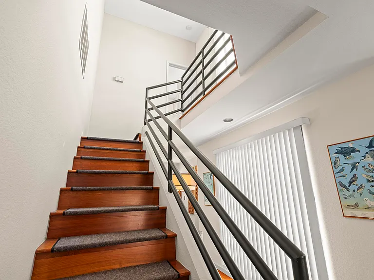 1024 Wilbur Ave #3 — Photo 4
