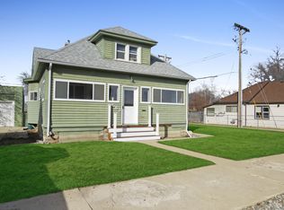 563 Lewis St, Sheridan, WY 82801