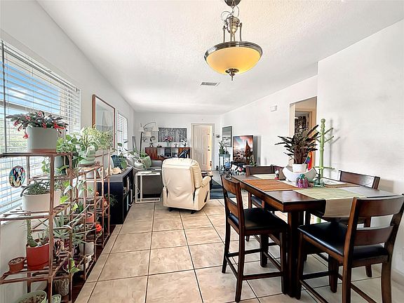 2nd image of 2607 NE 8th Avenue #48
