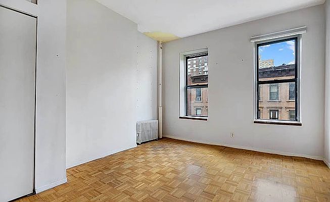 1st image of 34 E 3rd St #2