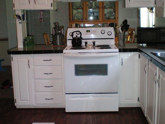 Kitchen/Stove to Stay