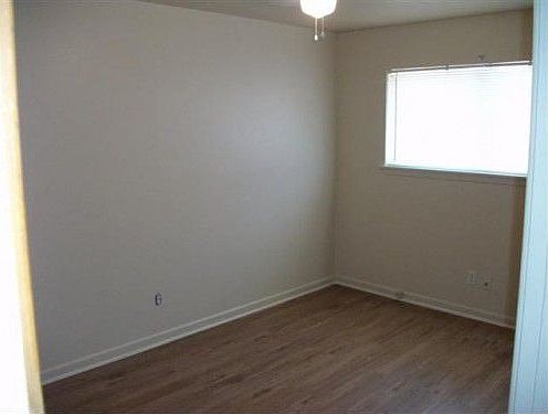 4th image of 102-B Virginia Dr