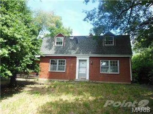 12394 Bellefontaine Rd, Saint Louis, MO 63138
