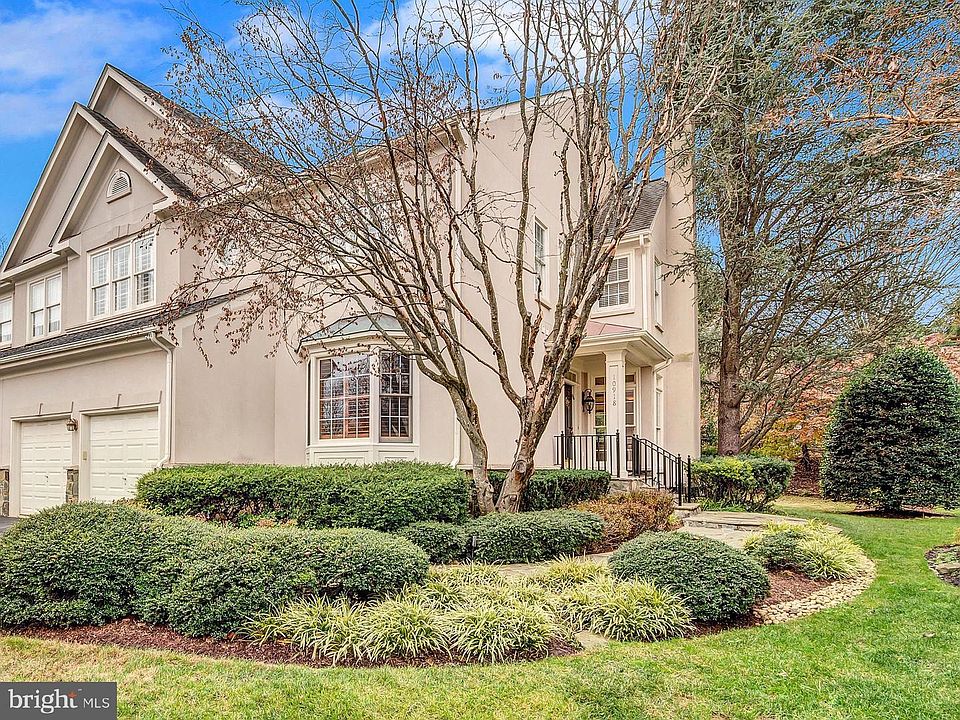 1st image of 10918 Bells Ridge Dr