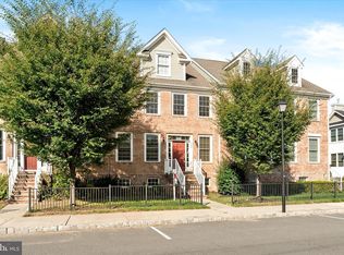 260 Gordon Rd, Robbinsville, NJ 08691