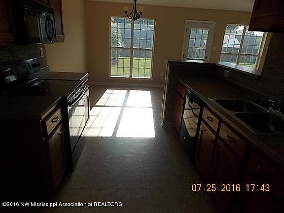 4th image of 6931 Wrenwood Dr
