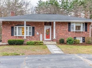 380 Pleasant St, Tewksbury, MA 01876