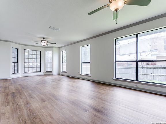 4th image of 4315 MOSS CT