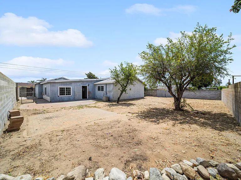 7608 Hyssop Dr — Photo 37