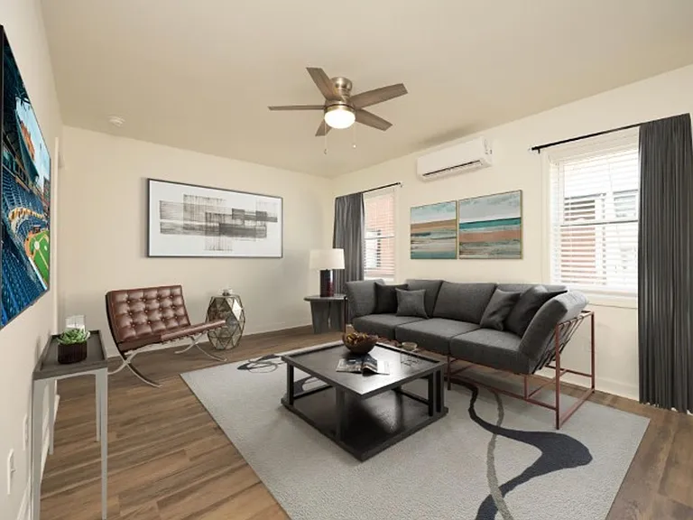 317 W Trinity Ave — Photo 3