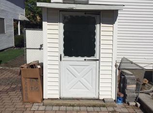 16 Norwich St, Staten Island, NY 10314