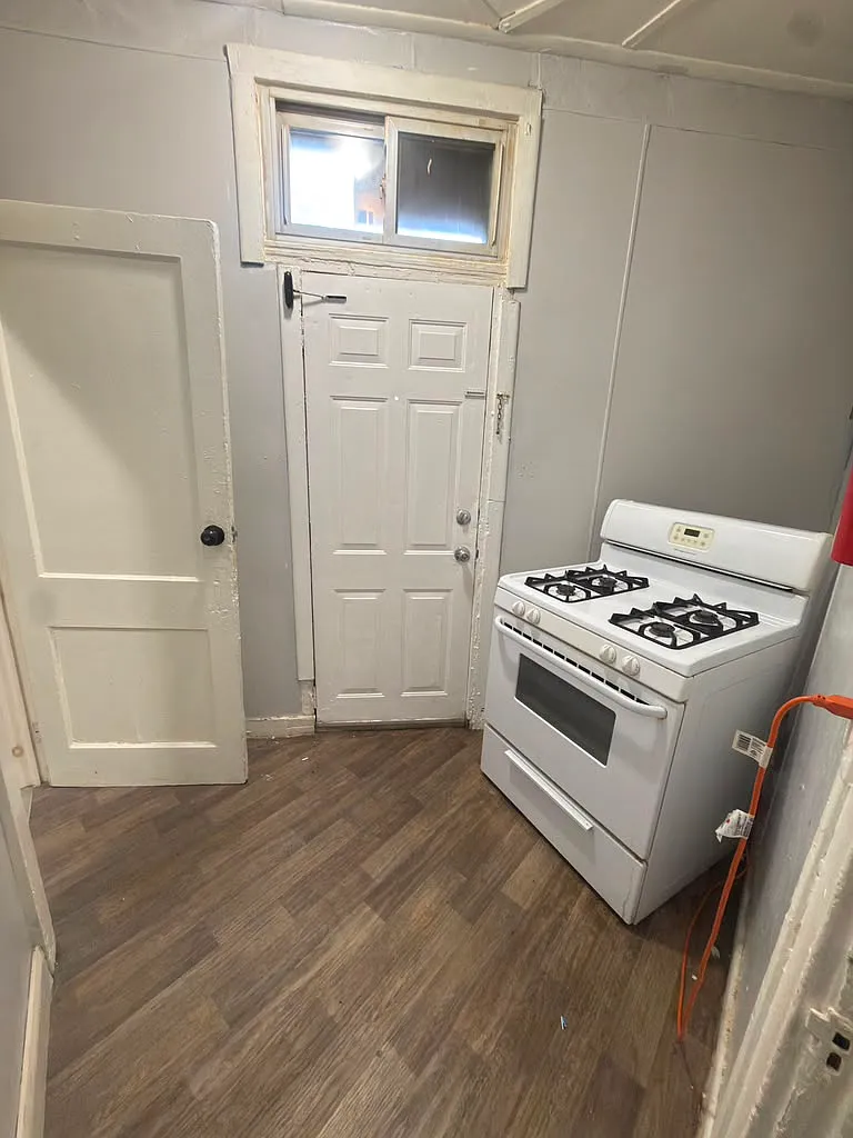 1 bed, $1,650 — Photo 3