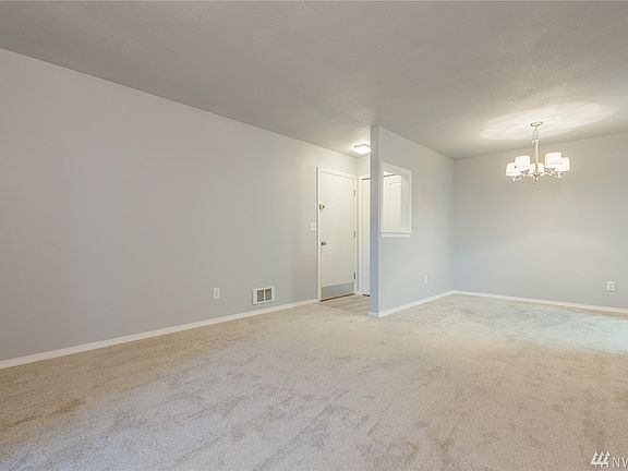 5th image of 1605 N Visscher St APT 0206