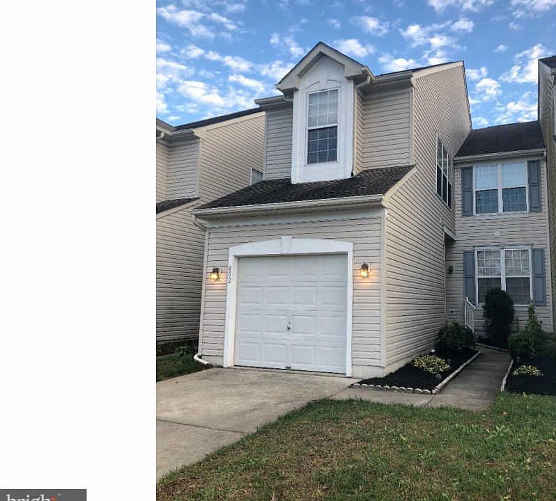 1st image of 402 Tuvira Ln