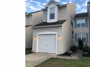 402 Tuvira Ln, Cherry Hill, NJ 08003